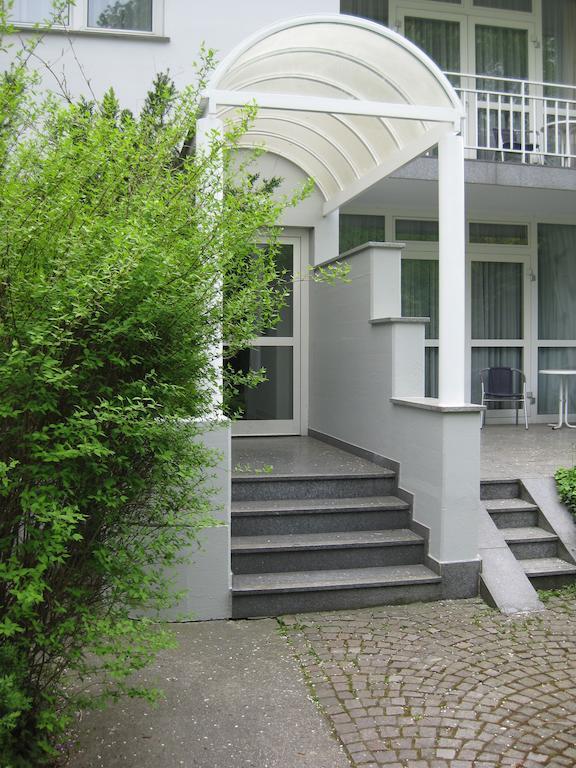 Dom Hotel Линц Екстериор снимка